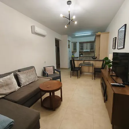 Apartament Danaos Nava *