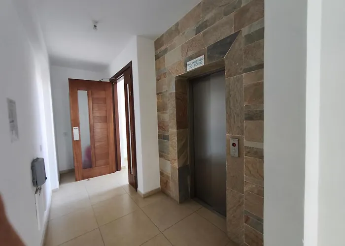 Danaos Nava パ フォス