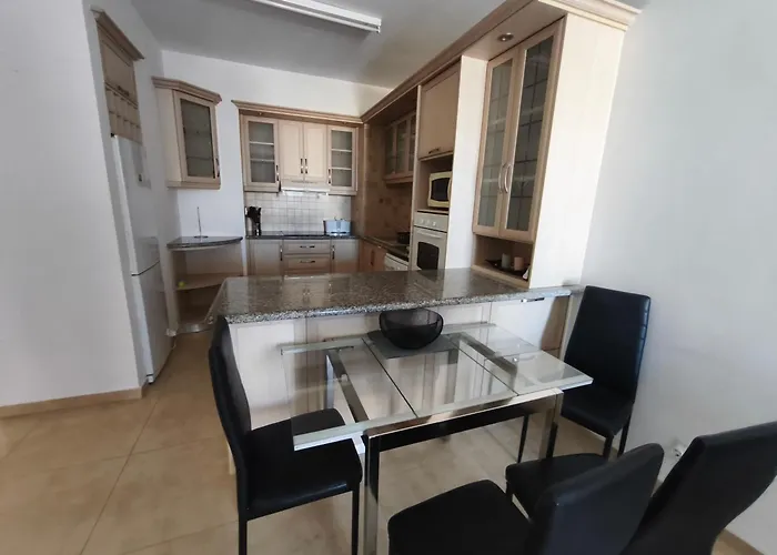 Danaos Nava アパート