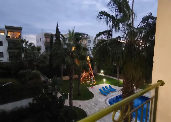 Danaos Nava アパート