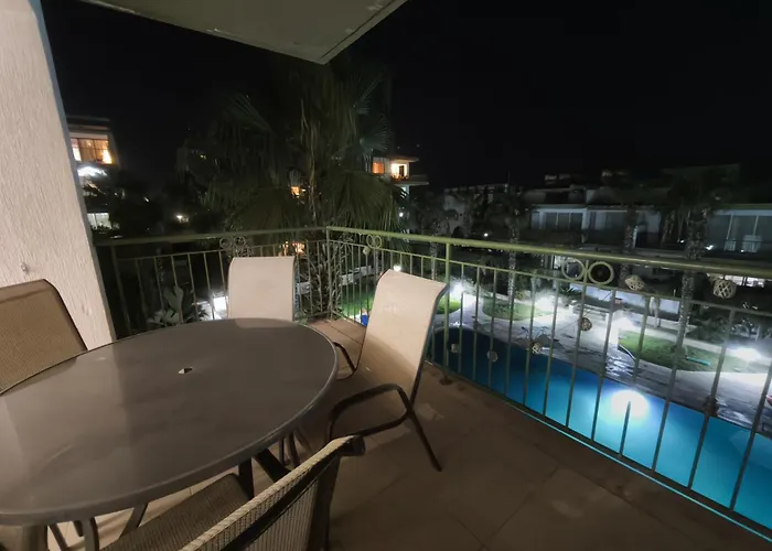 Lägenhet Danaos Nava *